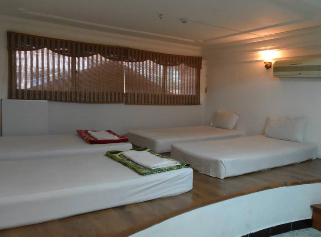 הו צ'י מין סיטי Vinh Hostel מראה חיצוני תמונה