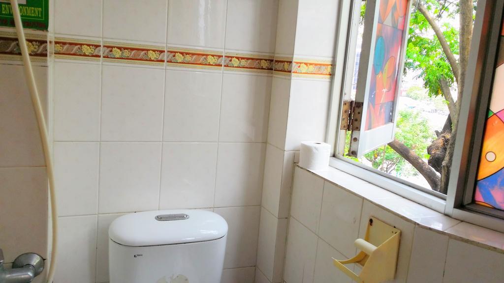 הו צ'י מין סיטי Vinh Hostel מראה חיצוני תמונה