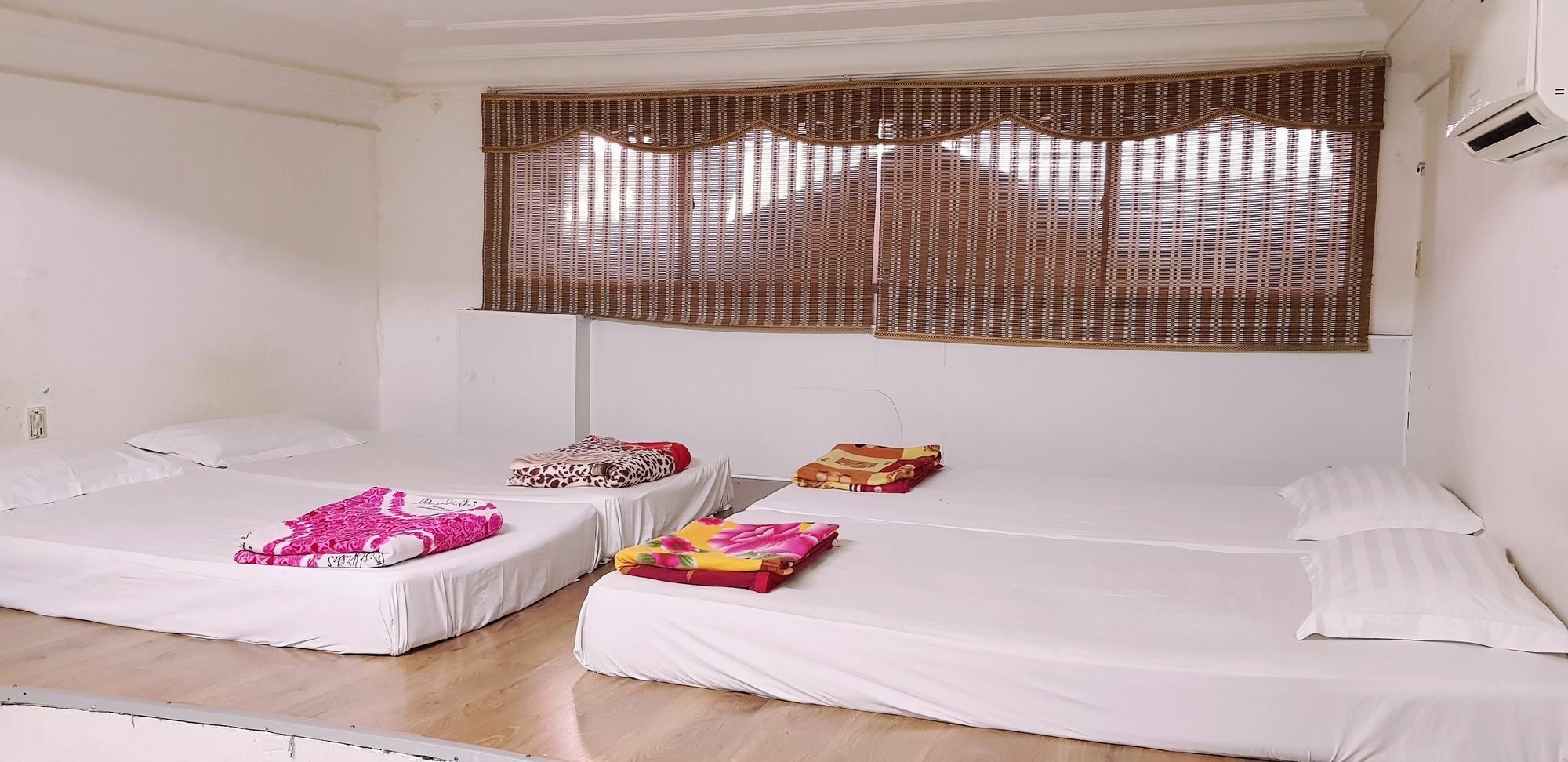 הו צ'י מין סיטי Vinh Hostel מראה חיצוני תמונה